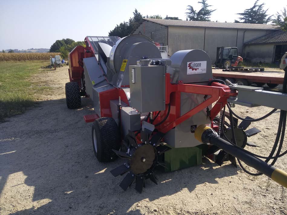 Récolteuse de noix, Ramasseuse de noix - Tous les fabricants de  l'agriculture